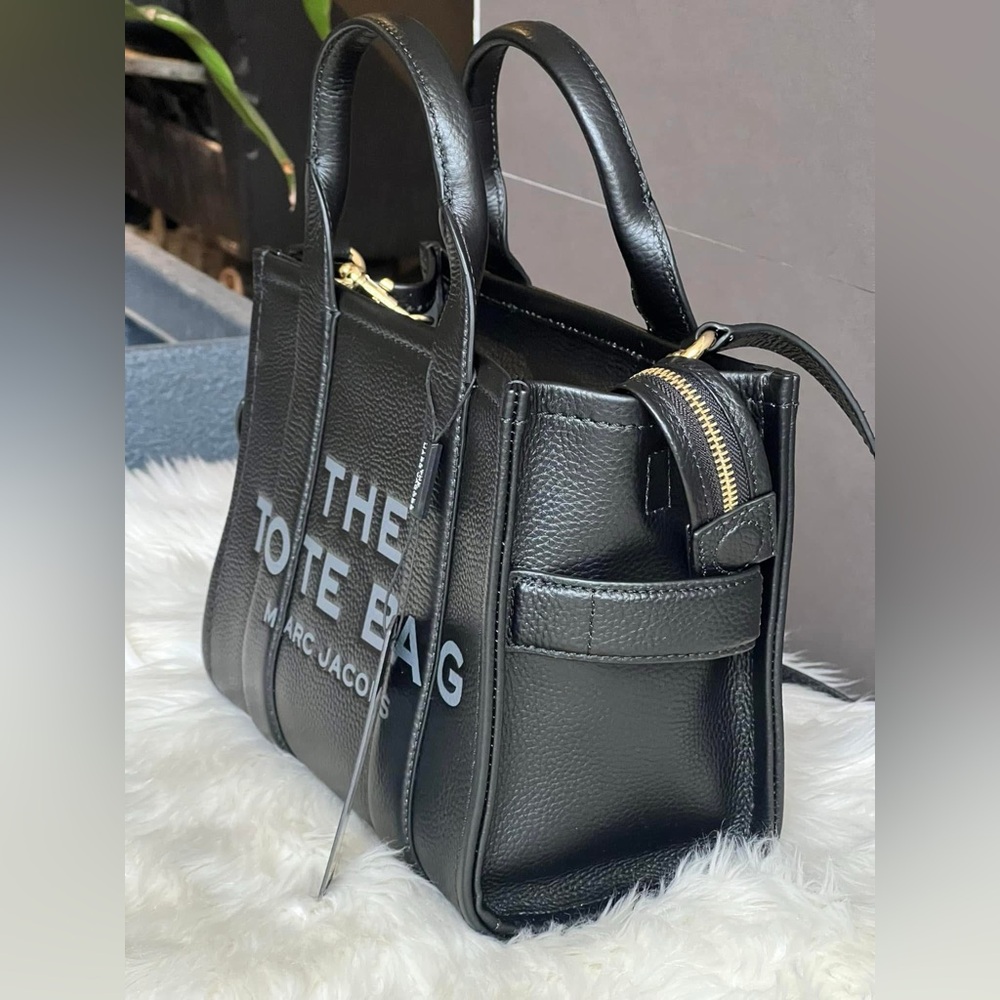 H009L01SP21 - Marc Jacobs The Leather Mini Tote Bag - Picture 3 of 16
